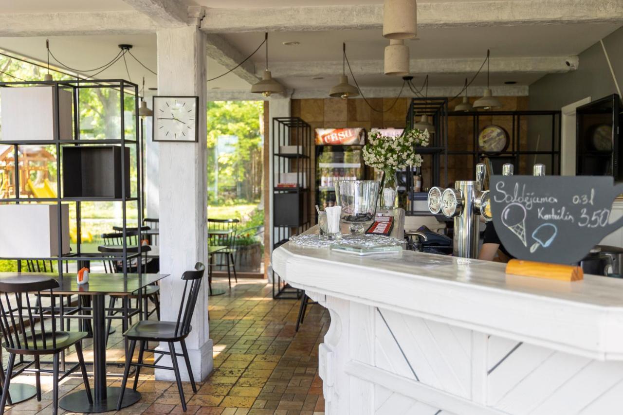 Guest House Nicava Bernati Luaran gambar